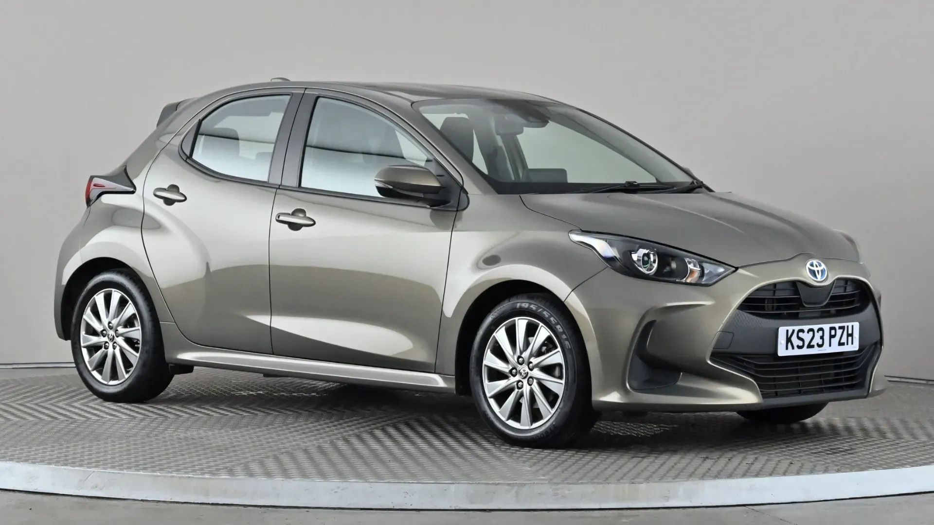 Yaris