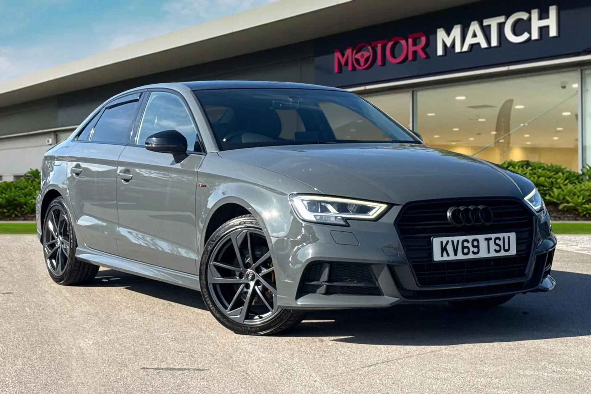 A3 Saloon