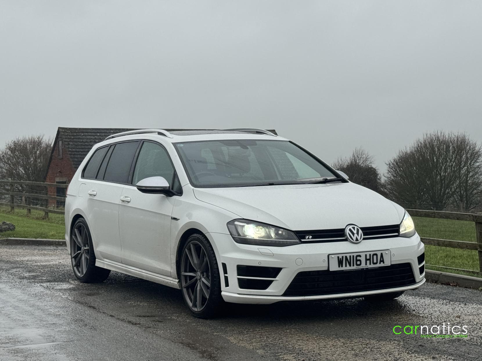 Golf R Estate