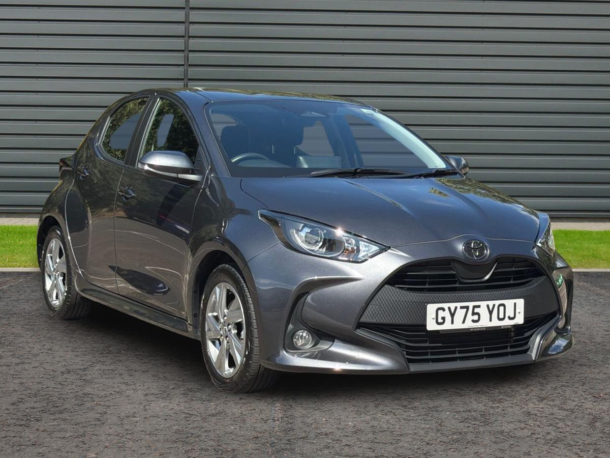 Yaris