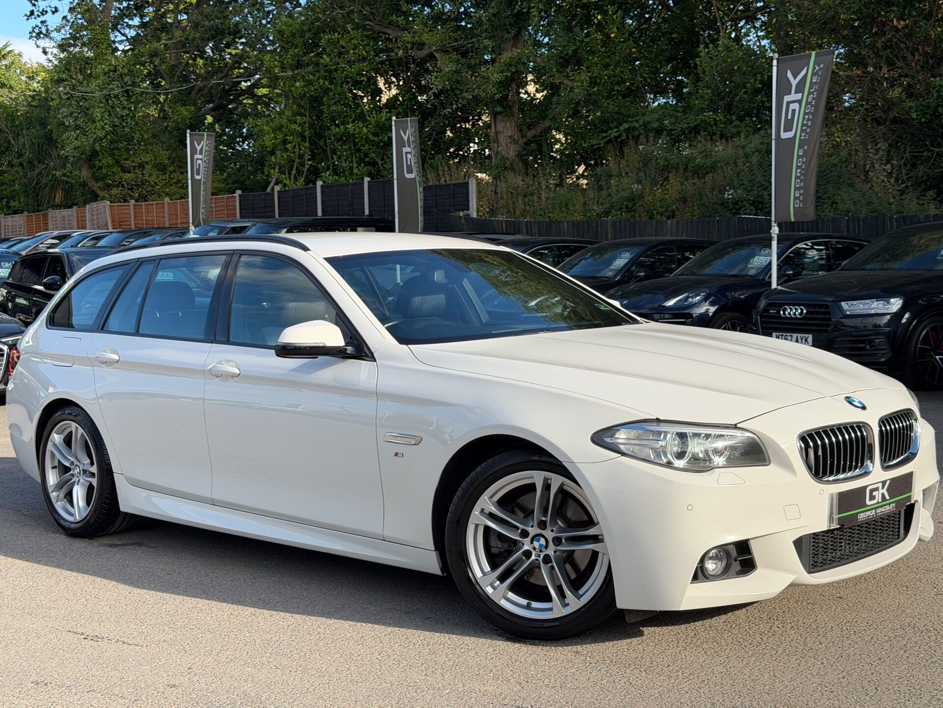 5 Series Touring