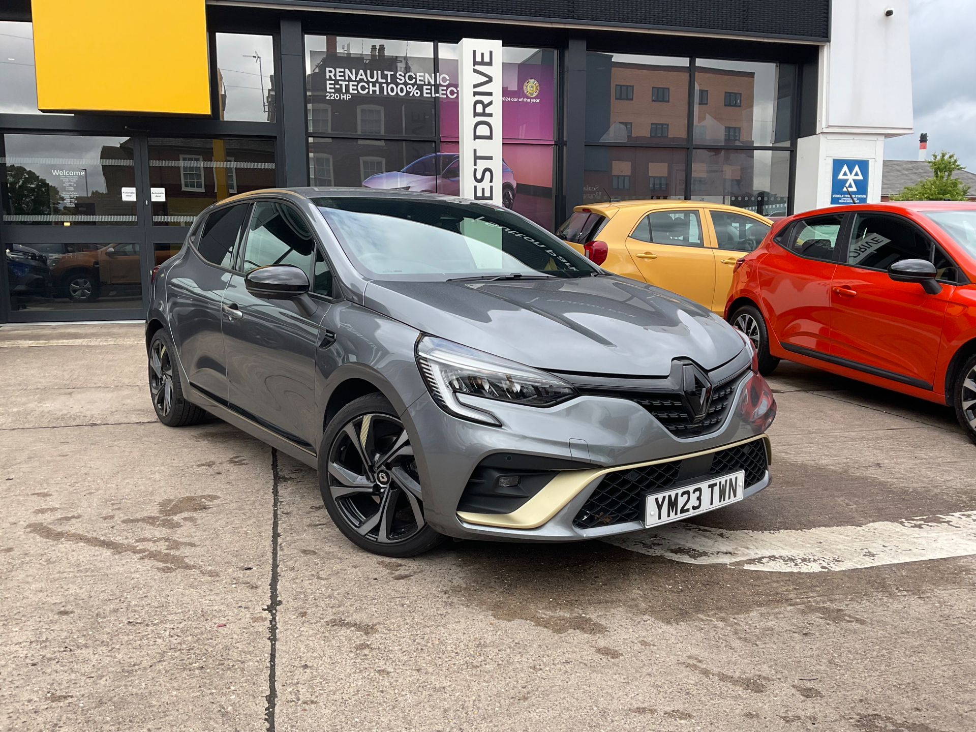 Clio